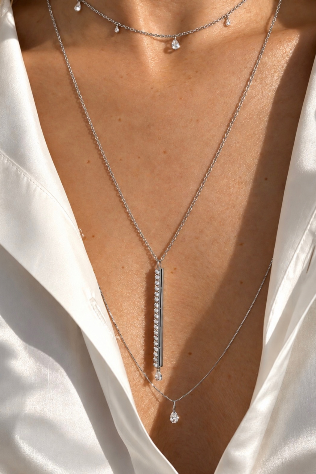 Collana 5 Gocce di Diamante in Oro Bianco