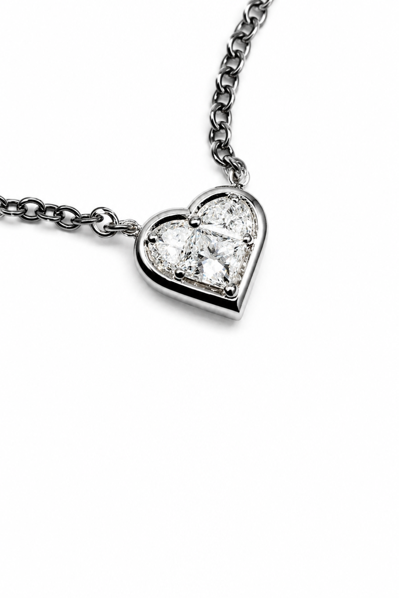 Magic Heart Necklace in White Gold and Diamonds