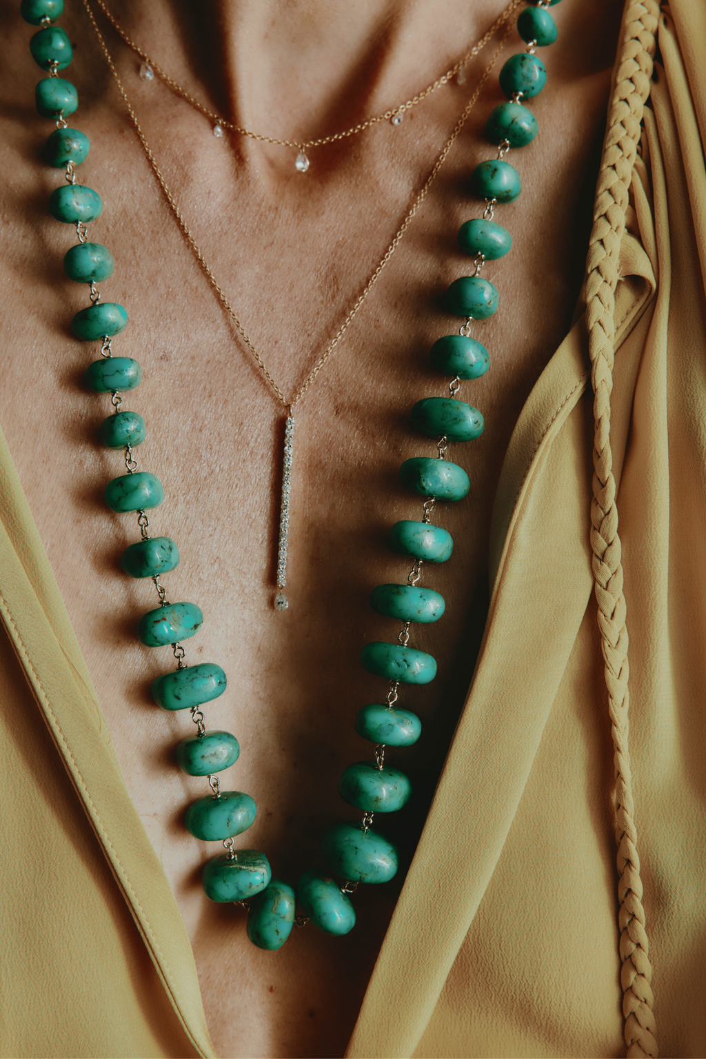 Collana di turchese verde dell'Amazzonia e Oro Giallo