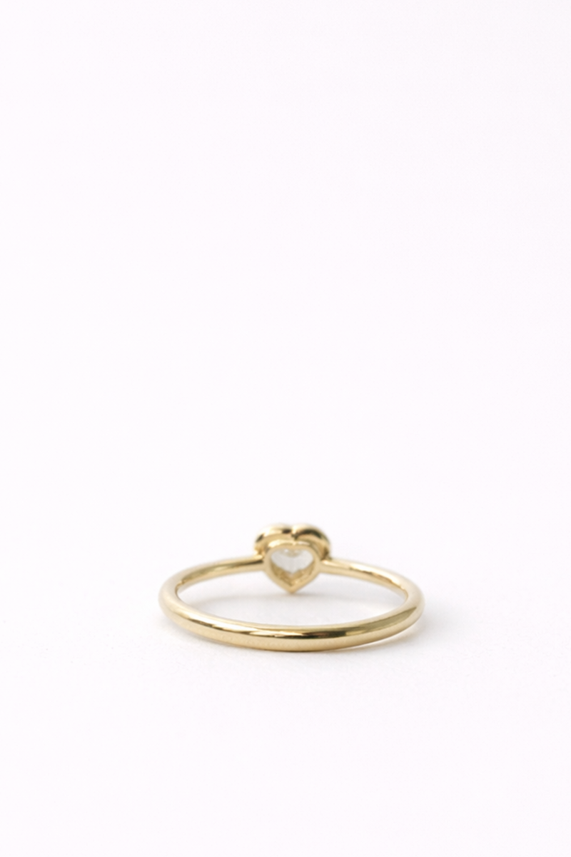 Magic Heart Ring in Yellow Gold with Yellow Diamond
